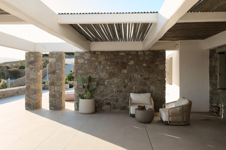 Greece Villa Rental Costs: How to Compare the Complete Quote
