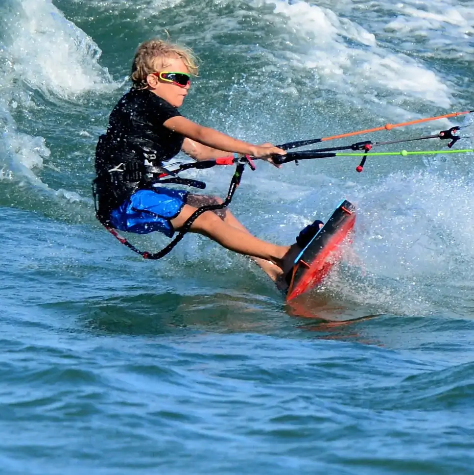Kitesurfing