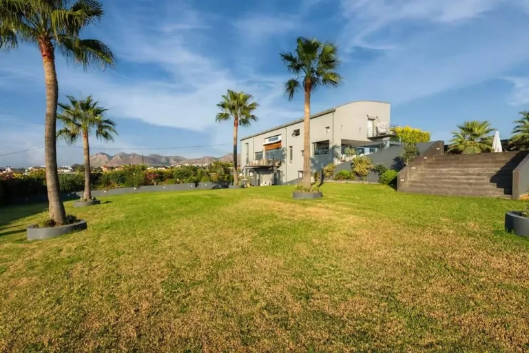 Villa Shant photo 10
