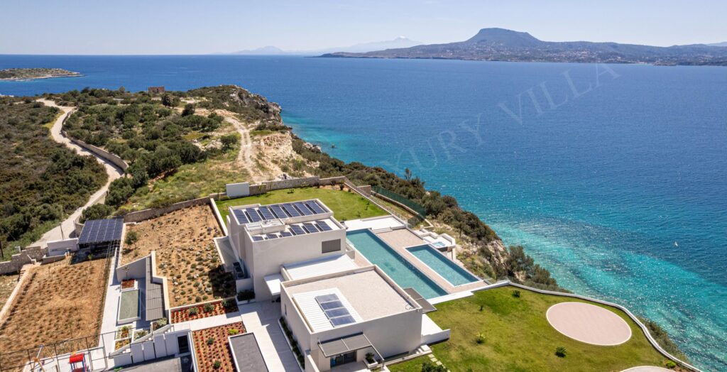 Villa Only View photo 1