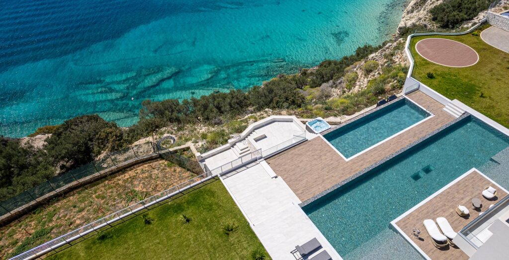Villa Only View photo 8