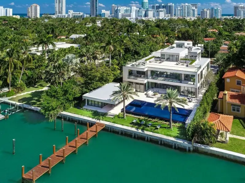 Miami luxury villas